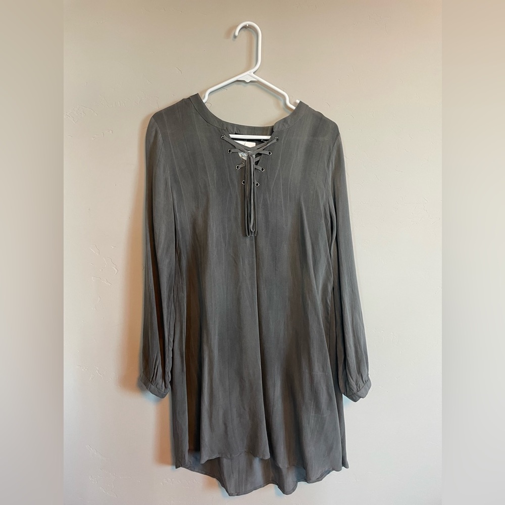 Gray dress